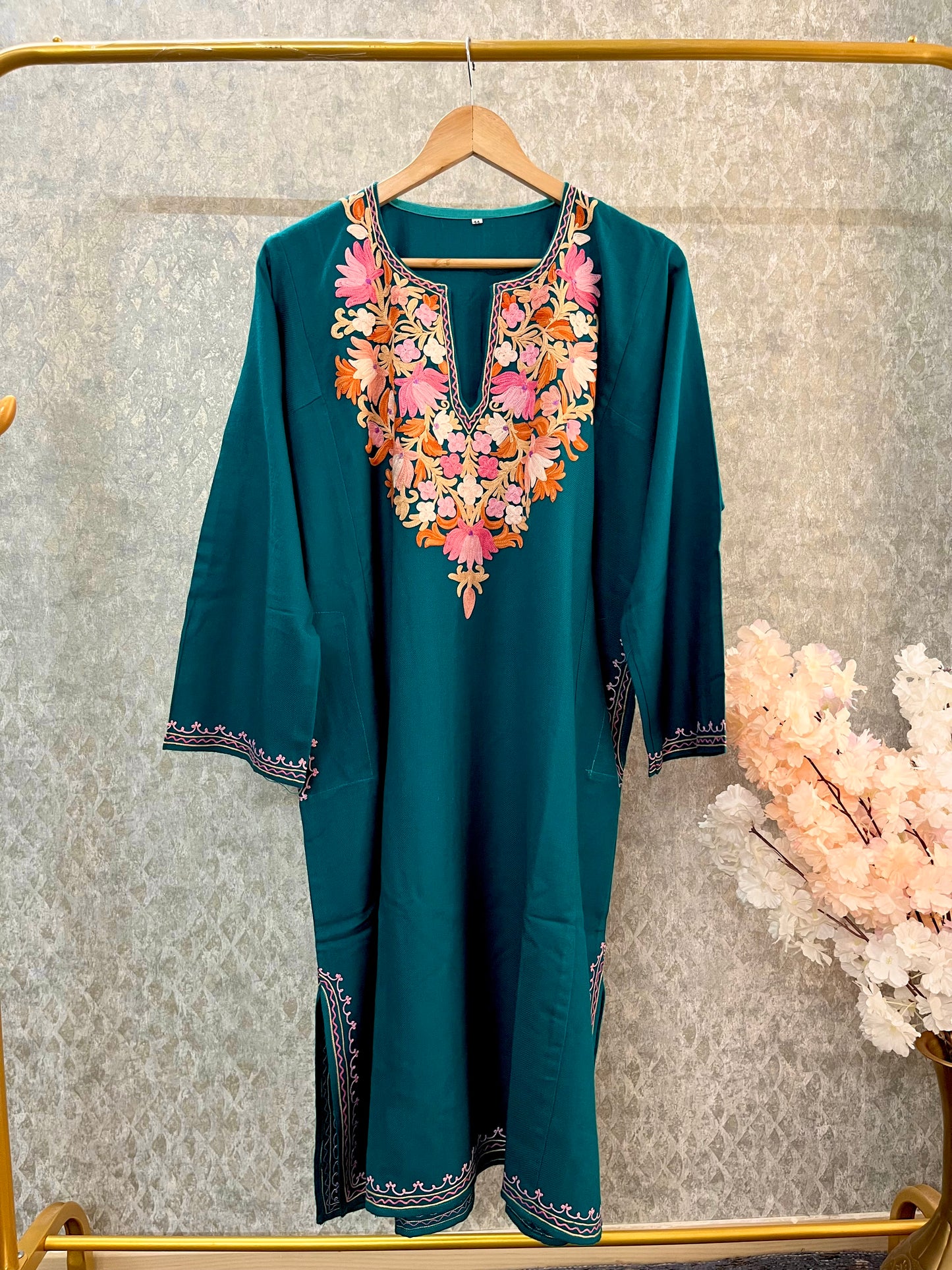Green Aari Embroidered Wool Pheran