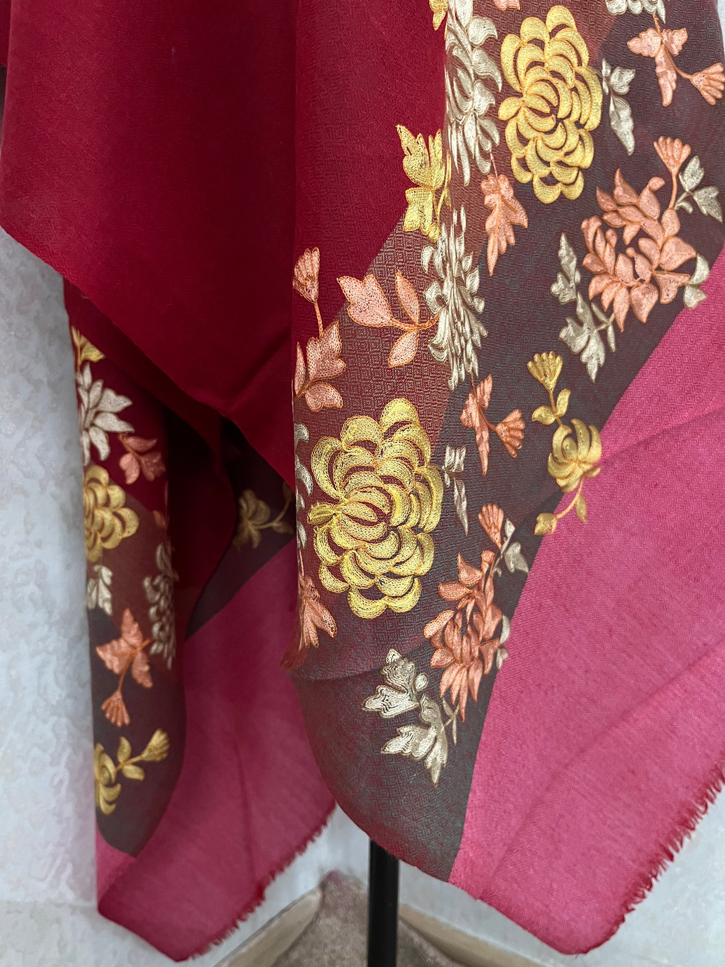 Fine Wool Kashmiri Embroidered stole