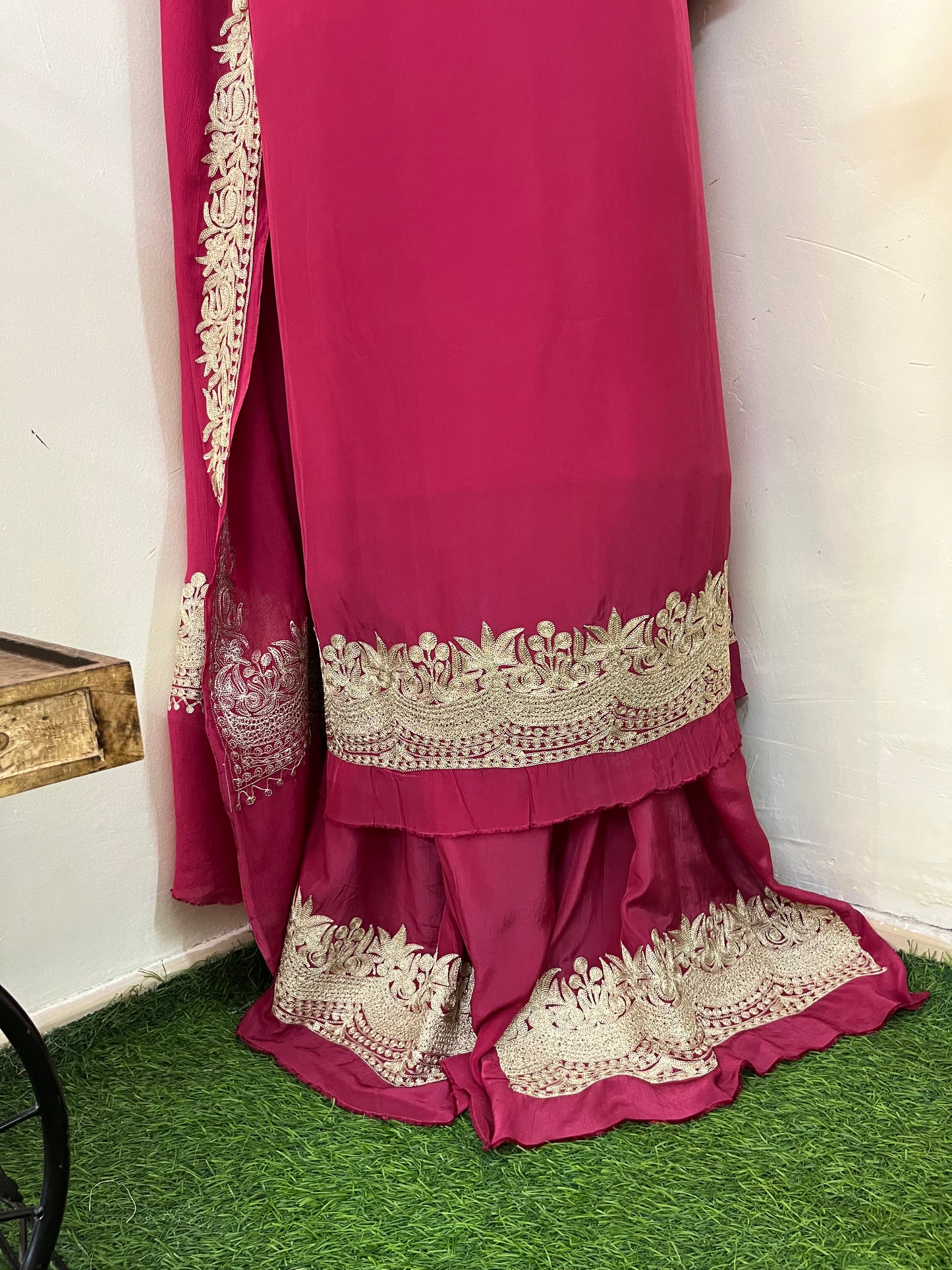Fuchsia Pink Crape Kashmiri Suit