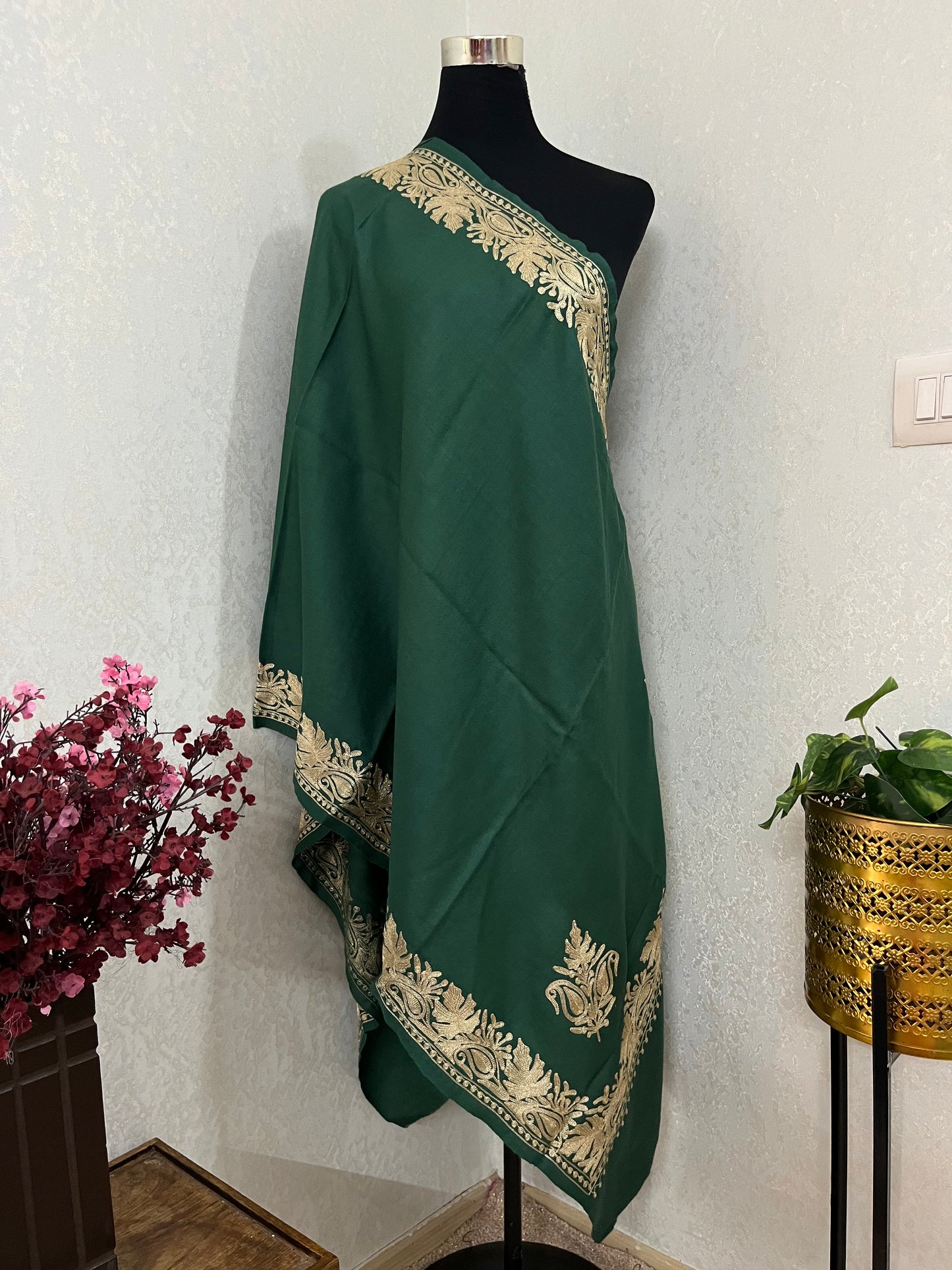 Jade Green Semi Pashmina Tilla stole