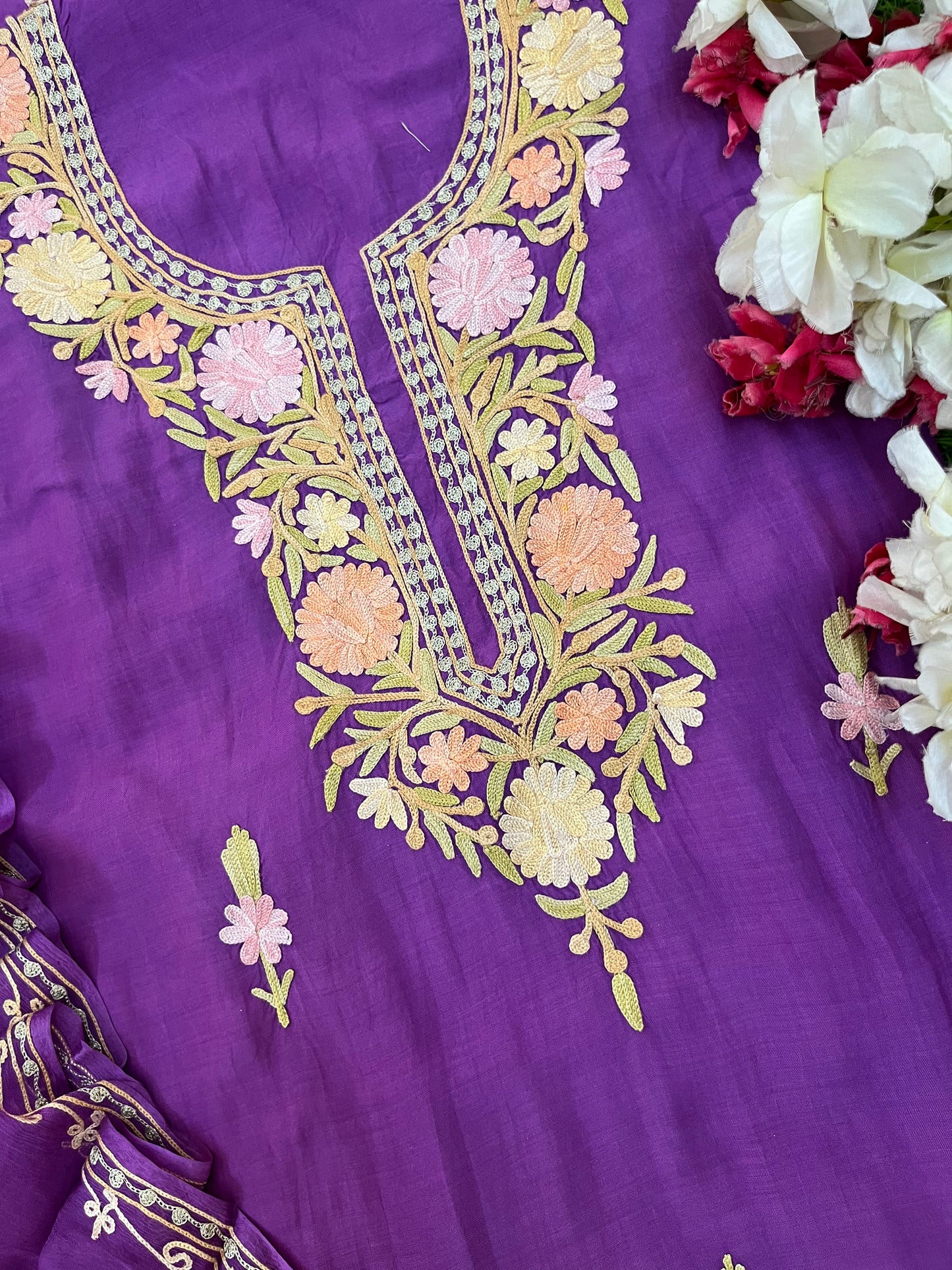 Lilac Muslin Cotton Jaal Sleeves Kashmiri 3pc Suit