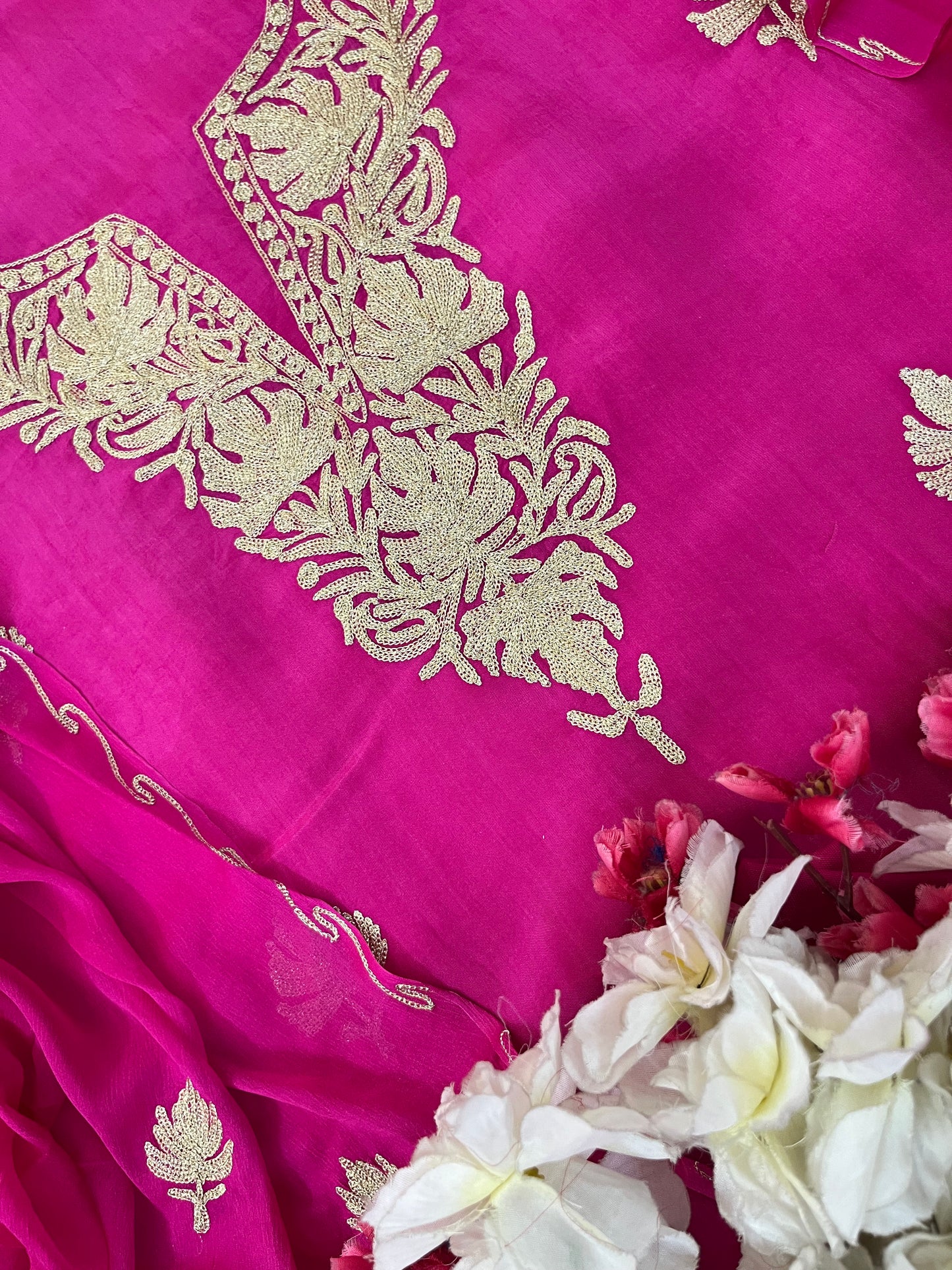 Sanam’ Hot Pink Silk Tilla Kashmiri Suit