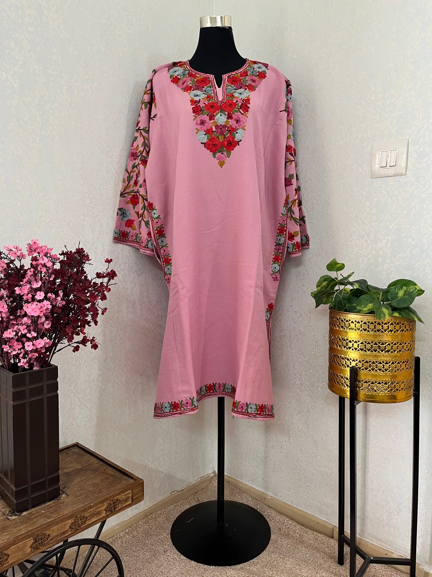 Pink Aari Embroidered Wool Pheran