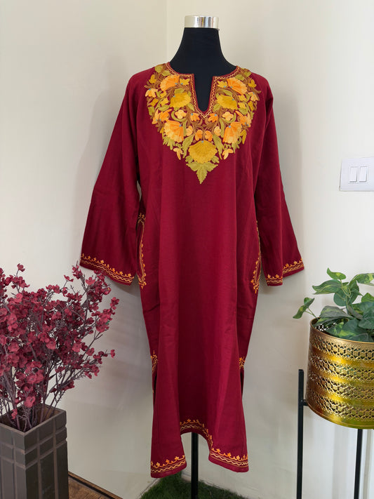 Maroon Aari Embroidered Wool Pheran