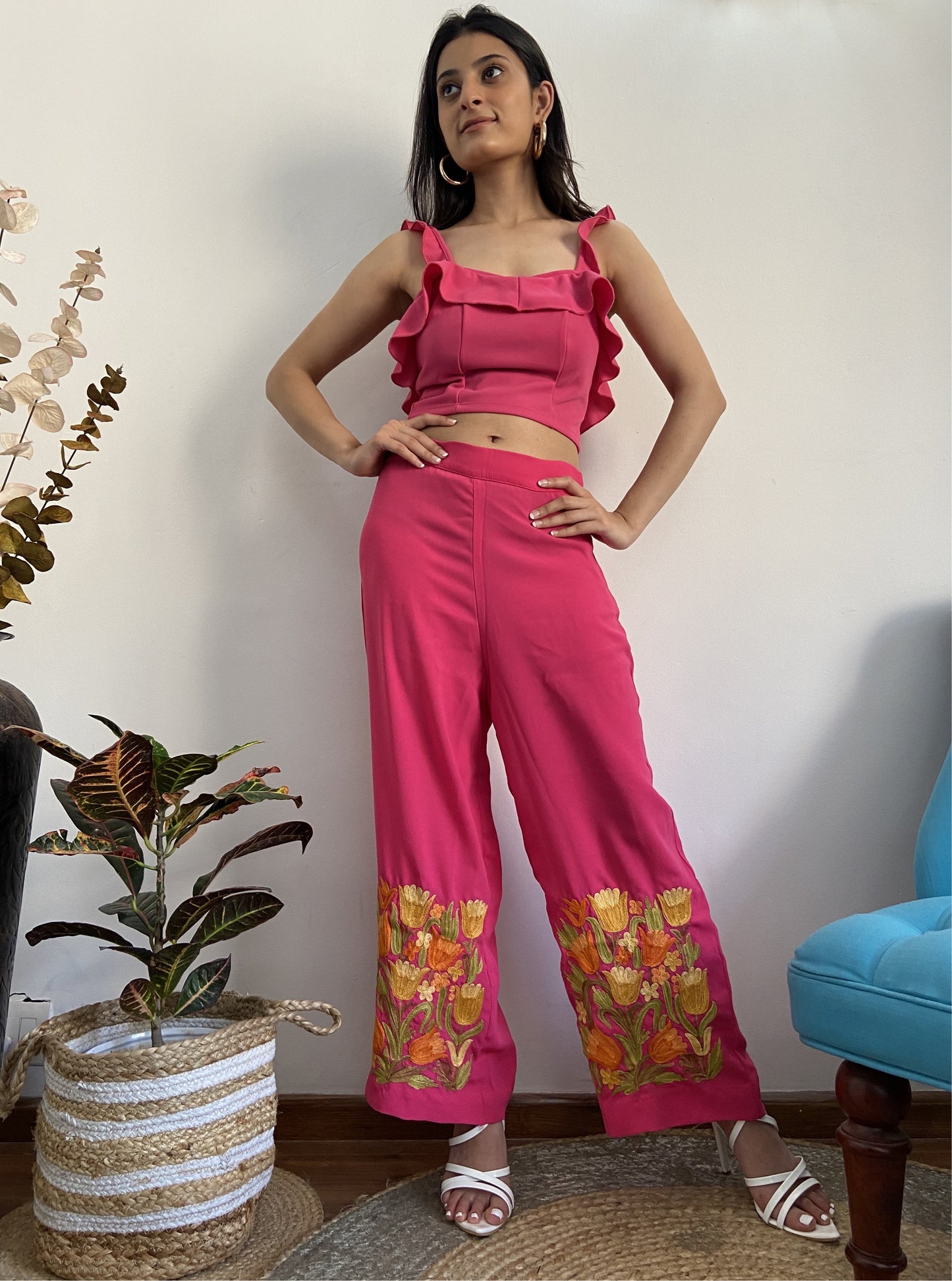 Women Pink Solid Cropped Aari Embroidered Palazzos