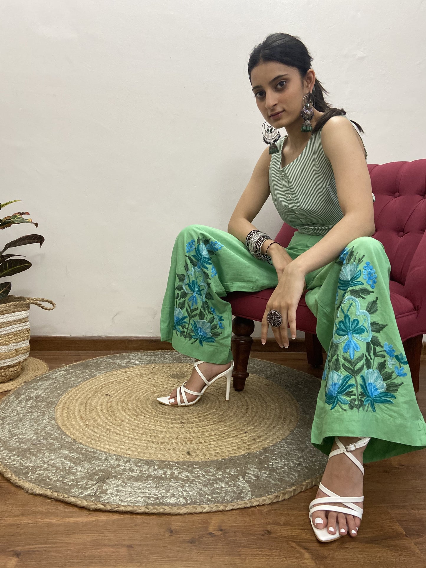 Women Green Solid Cropped Wide Leg Aari Embroidered Palazzos ‘S’