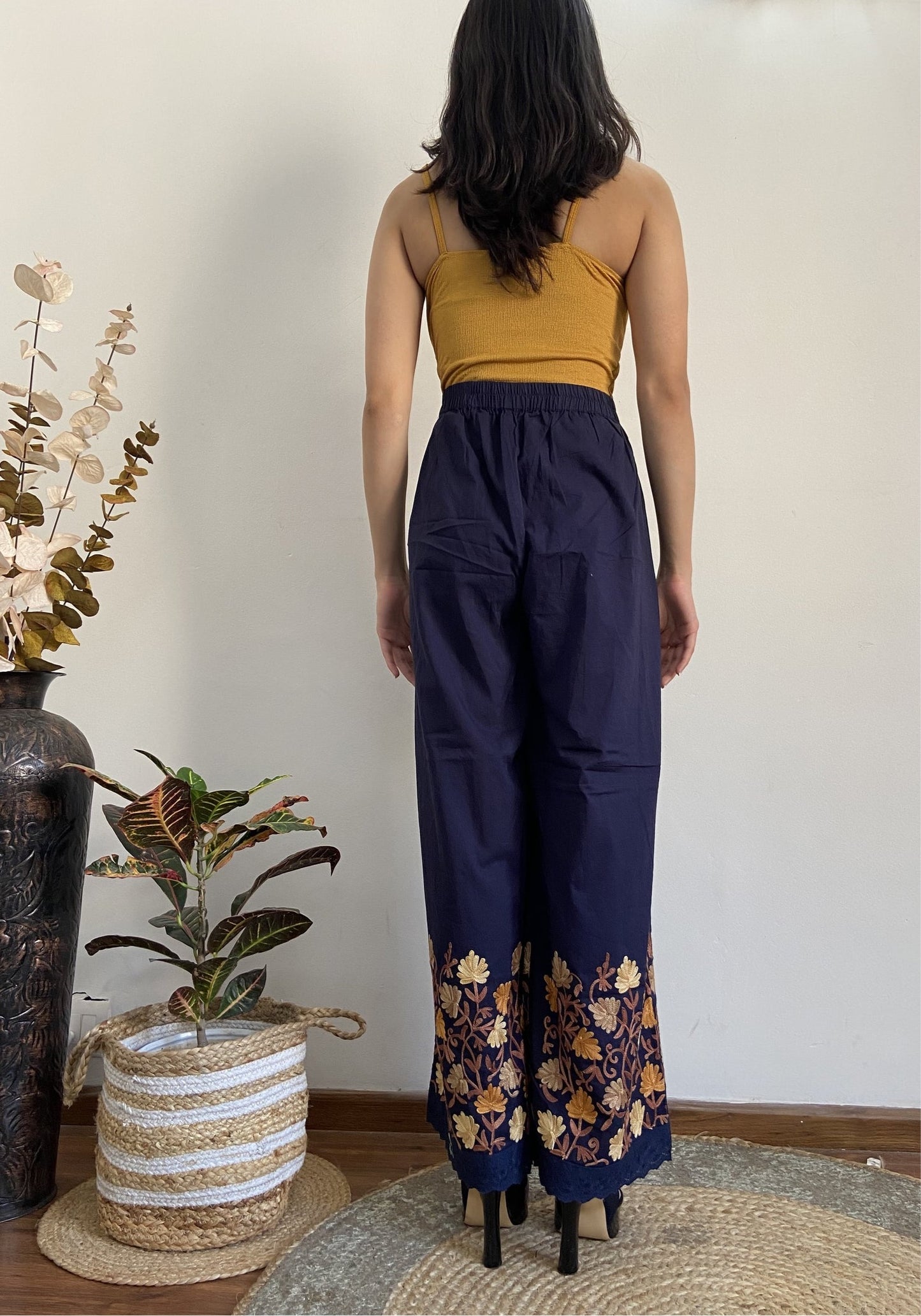 Women Navy Blue Hem Design Straight Aari Embroidered Palazzos ‘M’