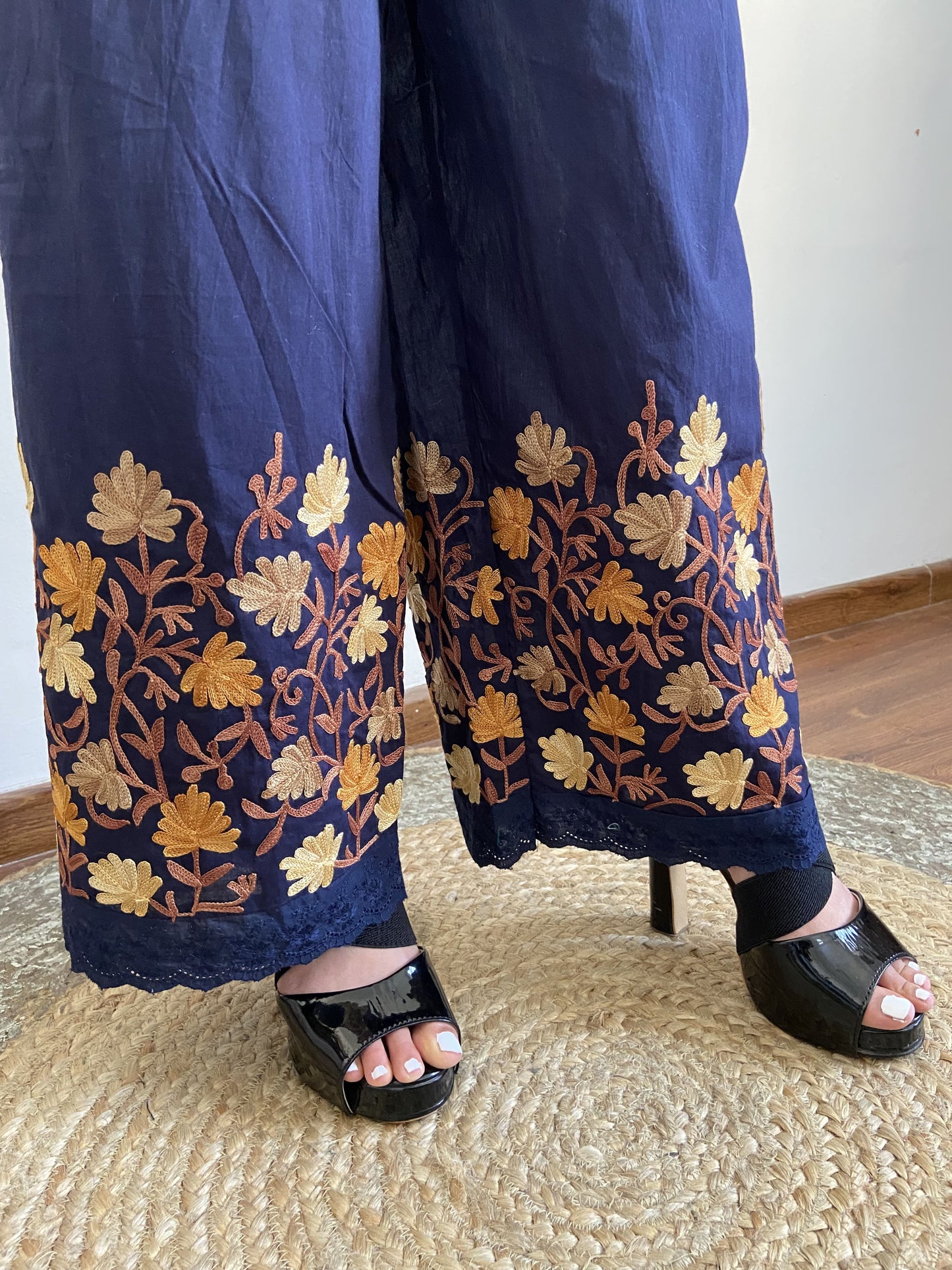 Women Navy Blue Hem Design Straight Aari Embroidered Palazzos ‘M’