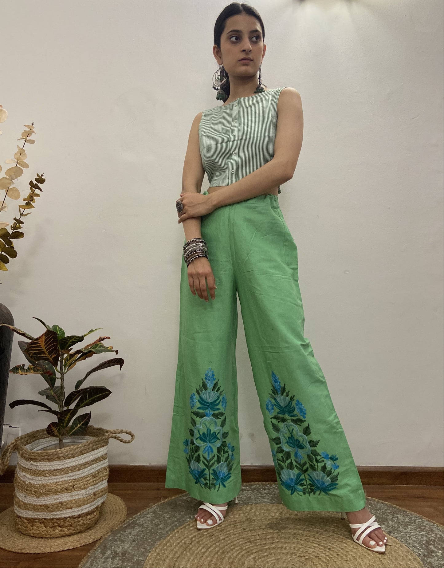 Women Green Solid Cropped Wide Leg Aari Embroidered Palazzos ‘S’