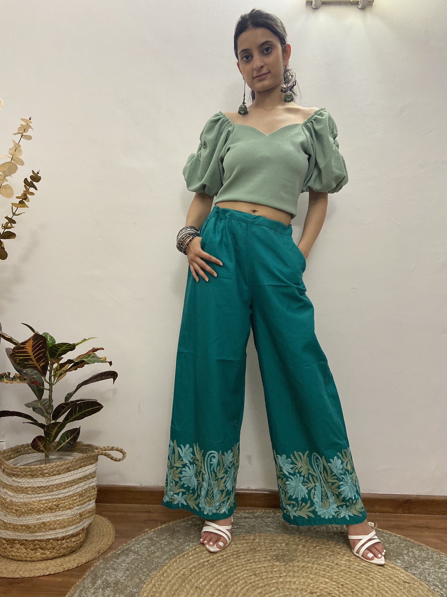 Women Green  Wide Leg Aari Embroidered Palazzos ‘M’