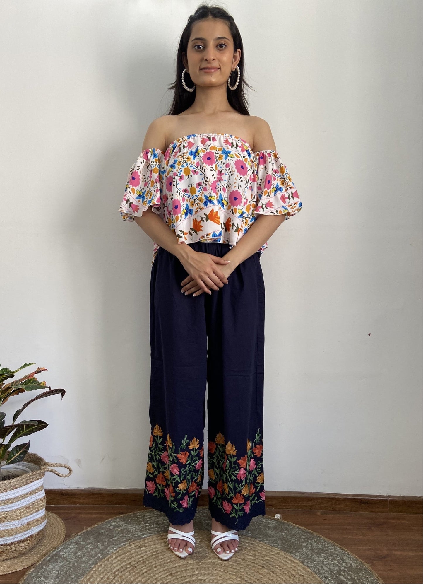 Women Navy Blue Hem Design Straight Aari Embroidered Palazzos ‘S’