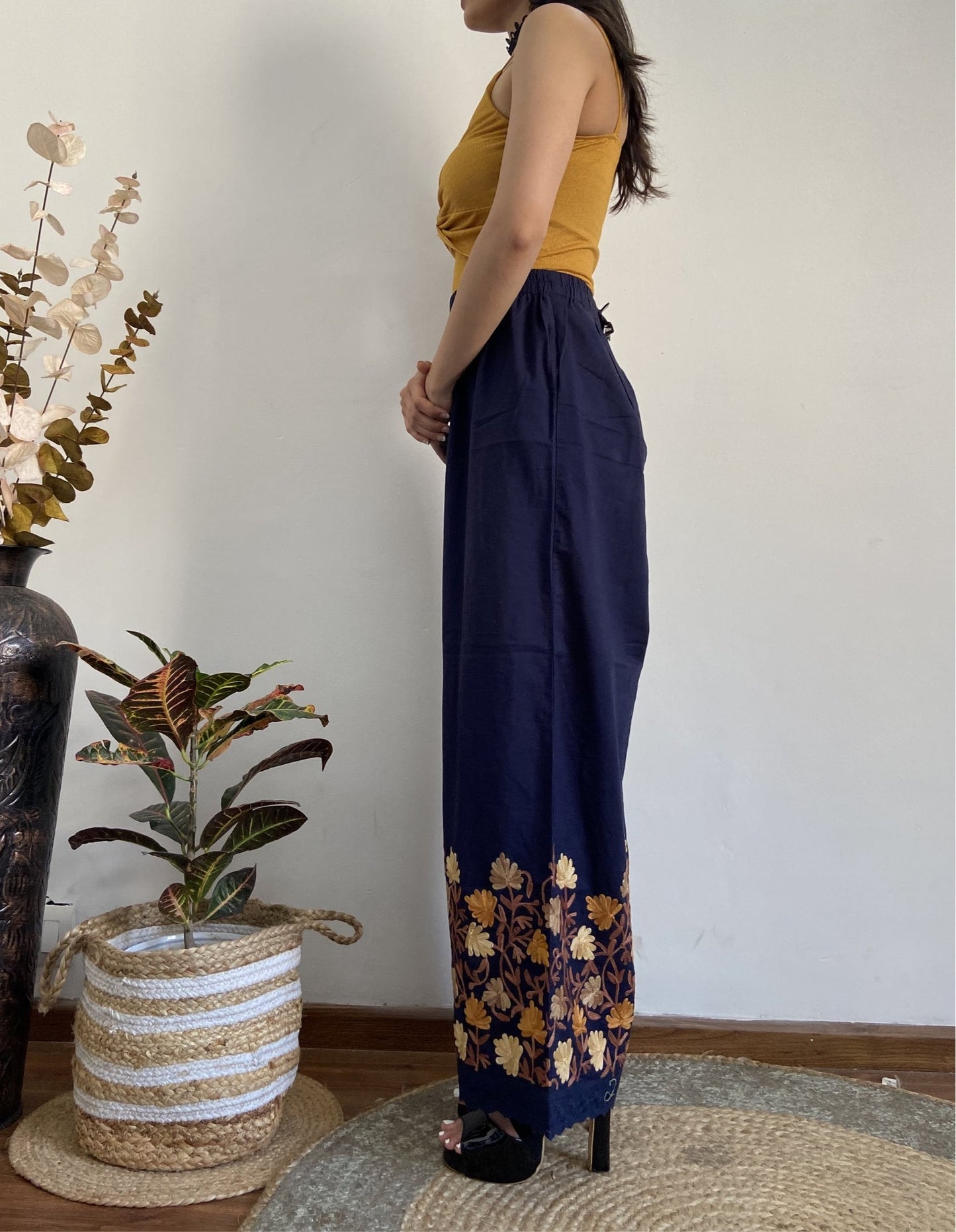 Women Navy Blue Hem Design Straight Aari Embroidered Palazzos ‘M’