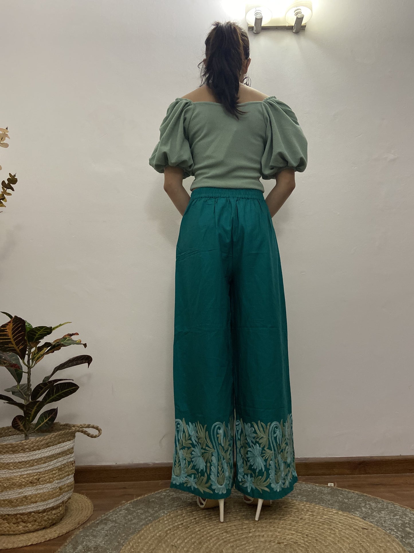 Women Green  Wide Leg Aari Embroidered Palazzos ‘M’